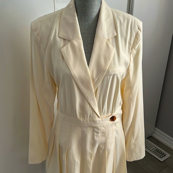 REVOLVE DANIELLE BERSTEIN NWOT Long Sleeve Tennis Dress Lined, Size L - Picture 6 of 16